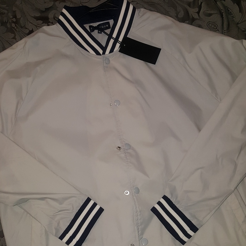 Five four windbreaker